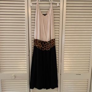 EXPRESS Cream Black Leopard Stretch Rayon A-Line Sleeveless Dress SM EXCELLENT